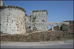 Une image contenant btiment, plein air, ciel, Ruines

Description gnre automatiquement