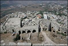 Une image contenant Ruines, plein air, montagne, Site archologique

Description gnre automatiquement