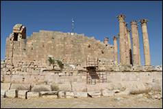 Une image contenant ciel, Ruines, Histoire antique, Site historique

Description gnre automatiquement