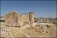 Une image contenant Ruines, ciel, Histoire antique, plein air

Description gnre automatiquement