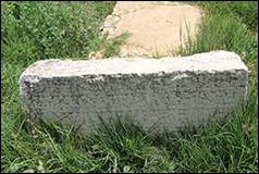 Une image contenant herbe, plein air, b�timent, cimeti�re

Le contenu g�n�r� par l�IA peut �tre incorrect.