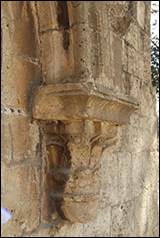 Une image contenant plein air, Ruines, arbre, ruine

Description gnre automatiquement