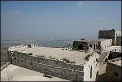 Une image contenant ciel, plein air, Ruines, Site arch�ologique

Description g�n�r�e automatiquement