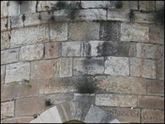 Une image contenant pierre, b�timent, plein air, Mur de pierre

Le contenu g�n�r� par l�IA peut �tre incorrect.