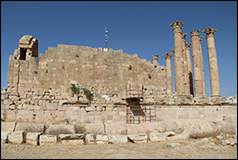 Une image contenant ciel, Ruines, Histoire antique, Site historique

Description g�n�r�e automatiquement